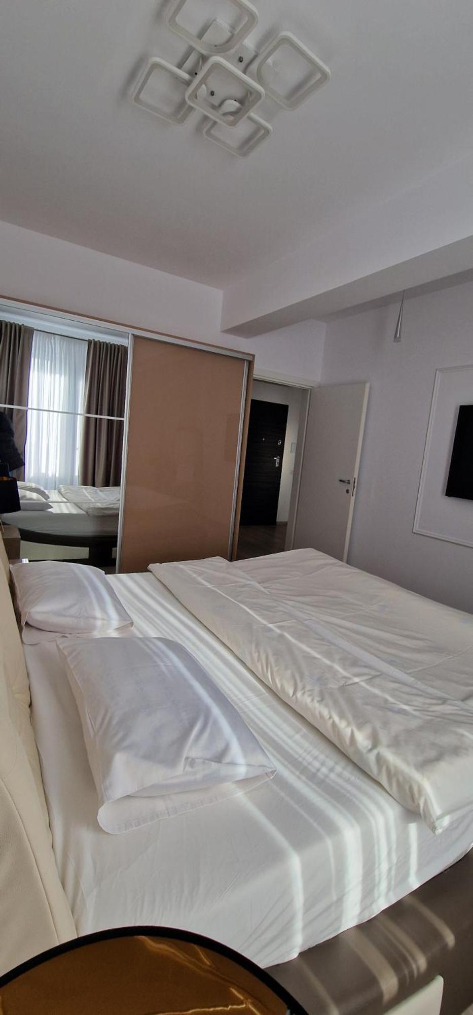 Apartament Maradeya ナボダリ エクステリア 写真